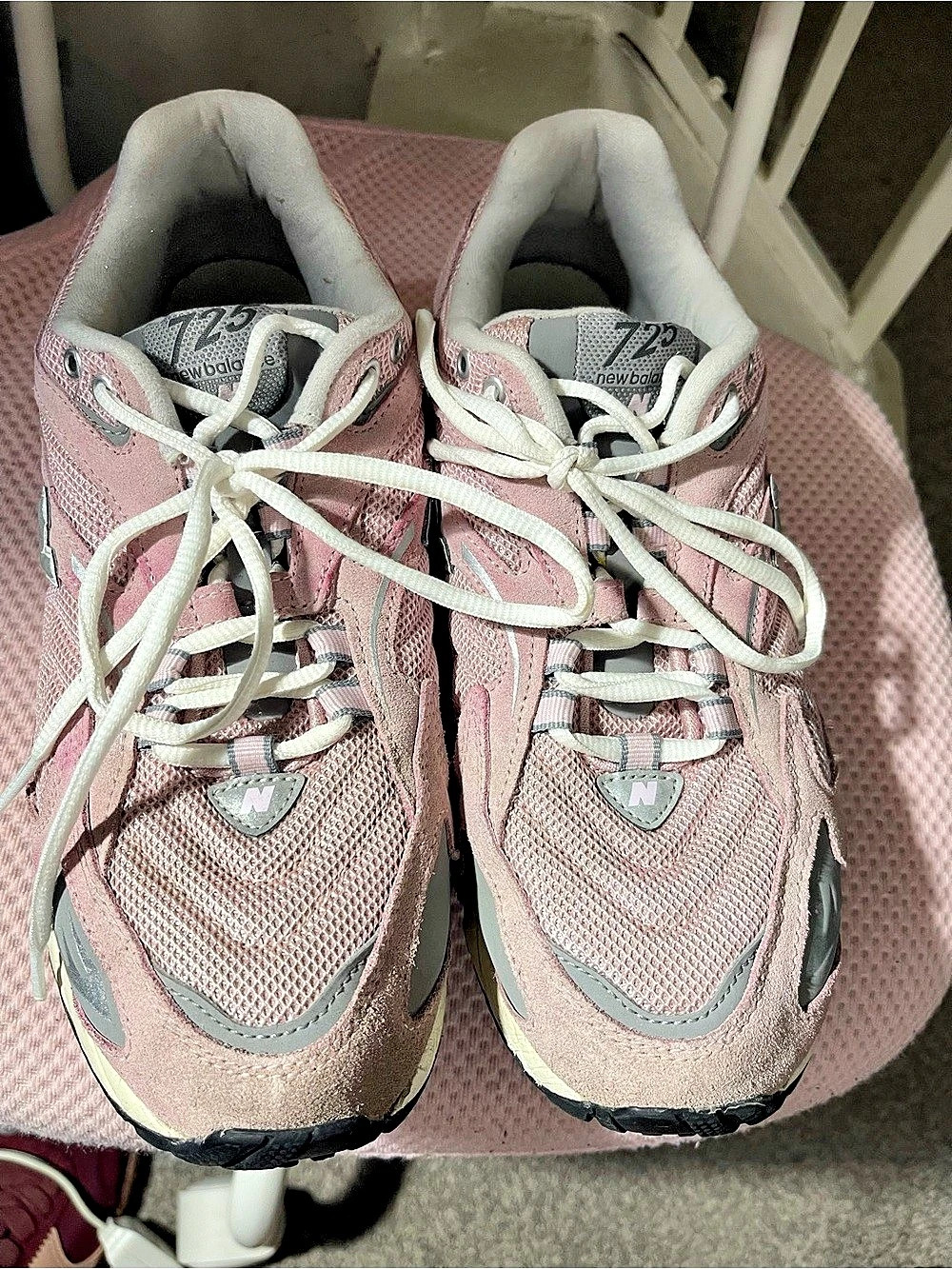 New Balance 725 ML725BD Pink Grey Sneakers Women’s 10 Men’s 8.5